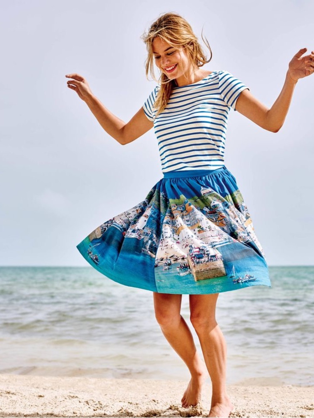 Boden St. Ives Florence Harbour Beach Seaside Scene Printed Pleated A-Line Skirt